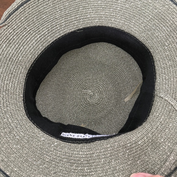 DIANE HARTY MILLINERY WOVEN STRAW HAT OLIVE GREEN WITH SIDE TWIST ARTISAN UNIQUE - Picture 6 of 9